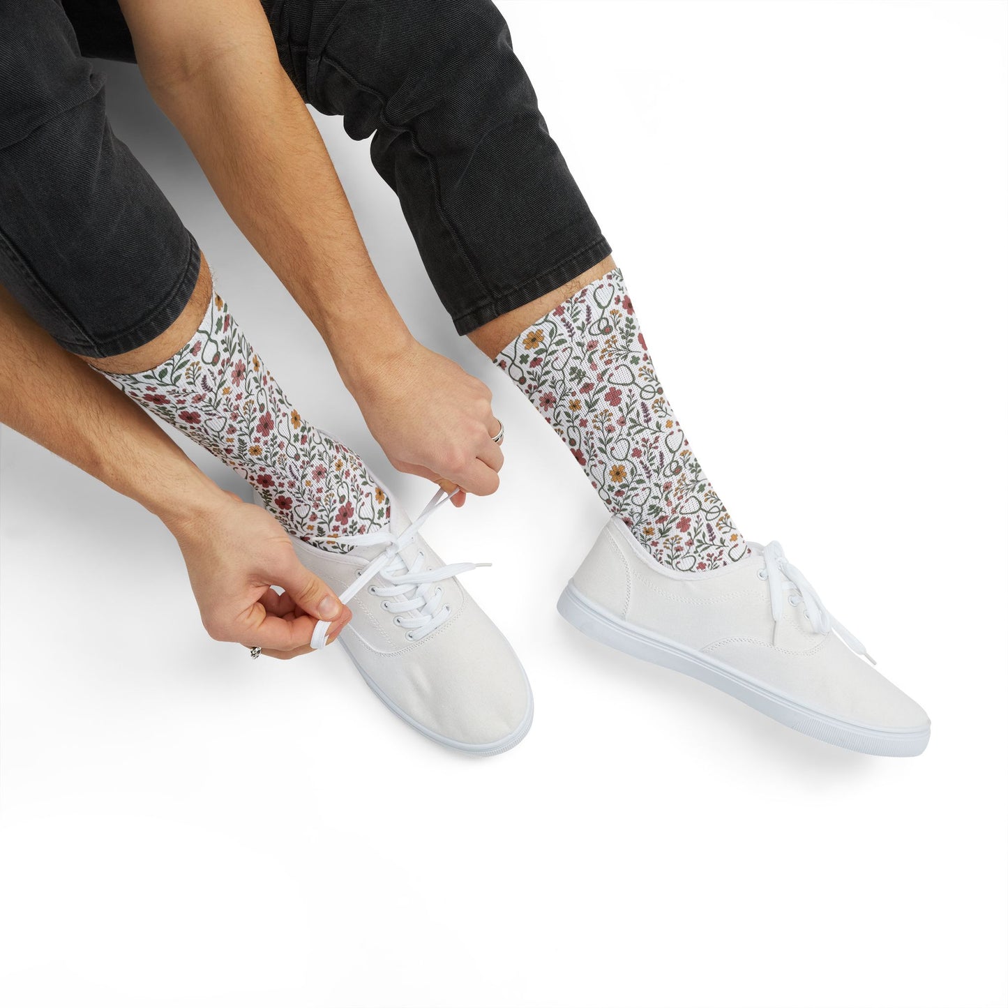 Boho Floral Nurse Crew Socks – Wildflower & Stethoscope Print, Cute Sage Green & Dusty Rose Nursing Gift for Nurses Week, Grad & RN Appreciation